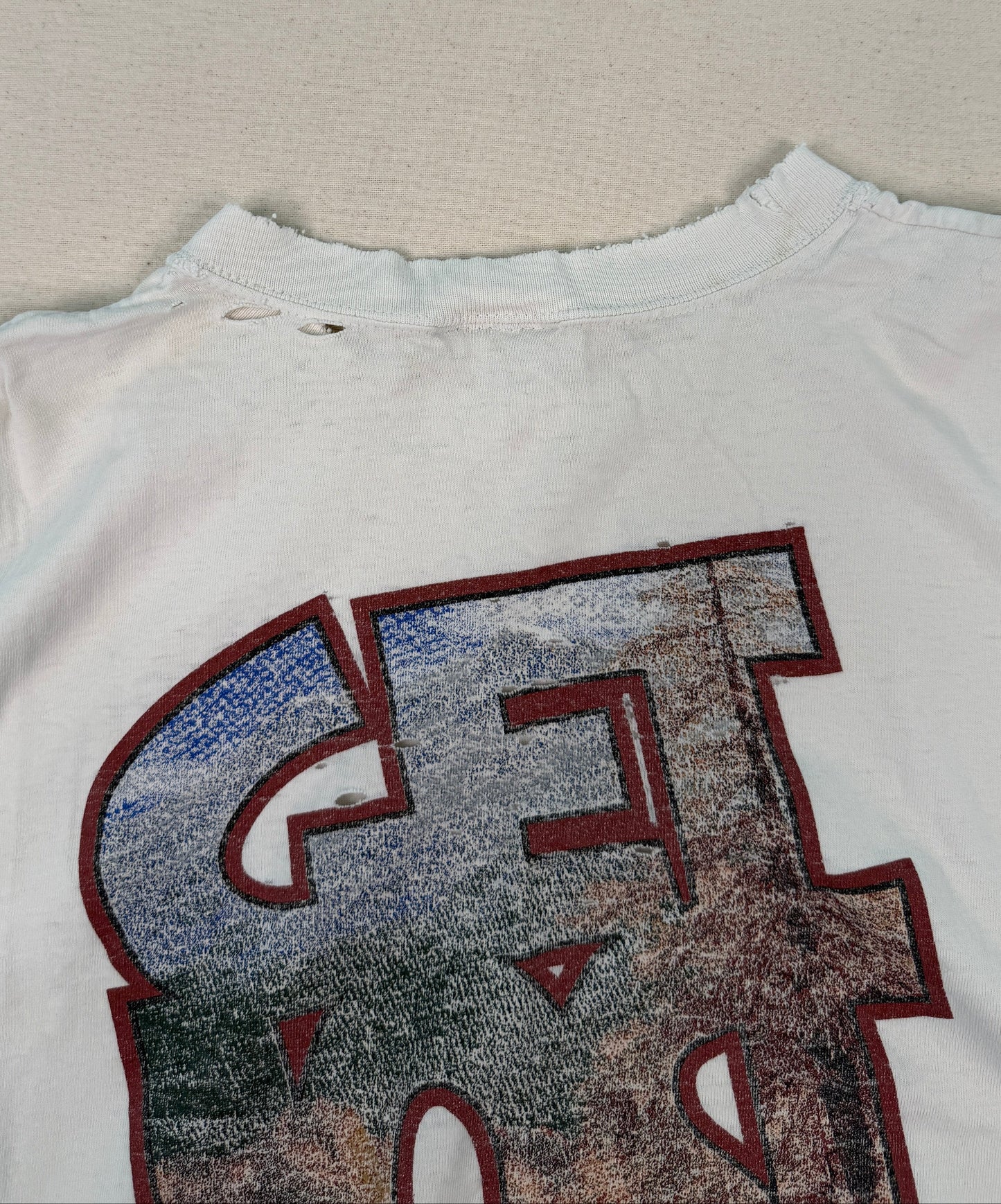 Vintage Graphic Logo White T-Shirt Y2K Streetwear Back Print Tee