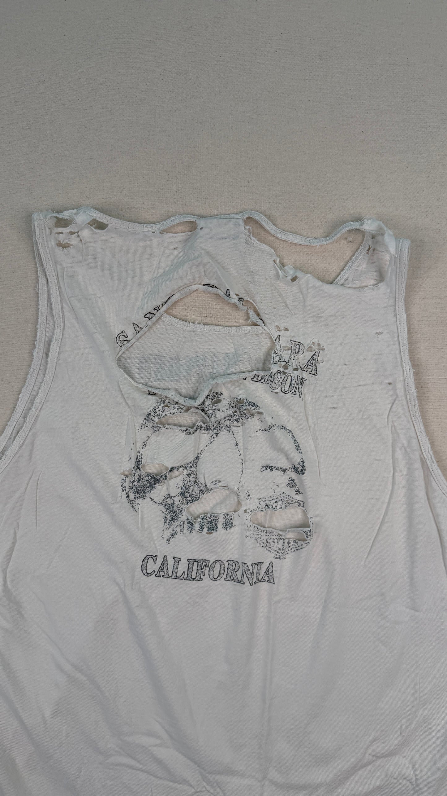 Vintage Harley-Davidson Distressed White California Graphic Tank Top – Y2K Biker Grunge