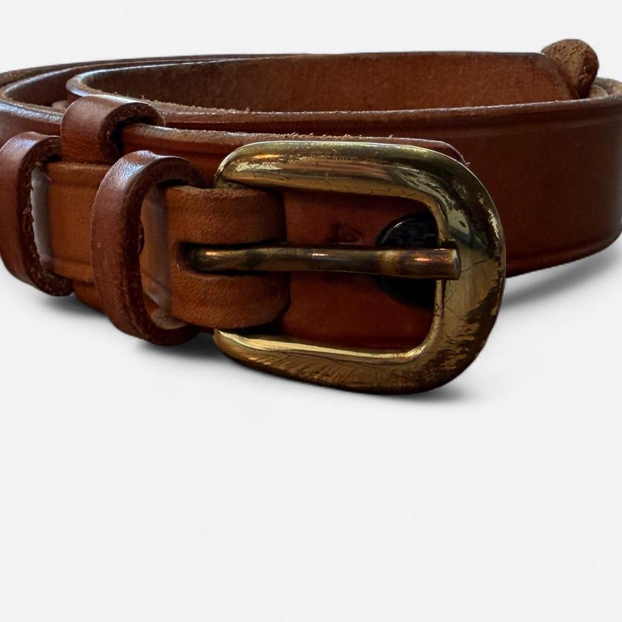 أحزمة رجالية متعددة الألوان باللون الوردي