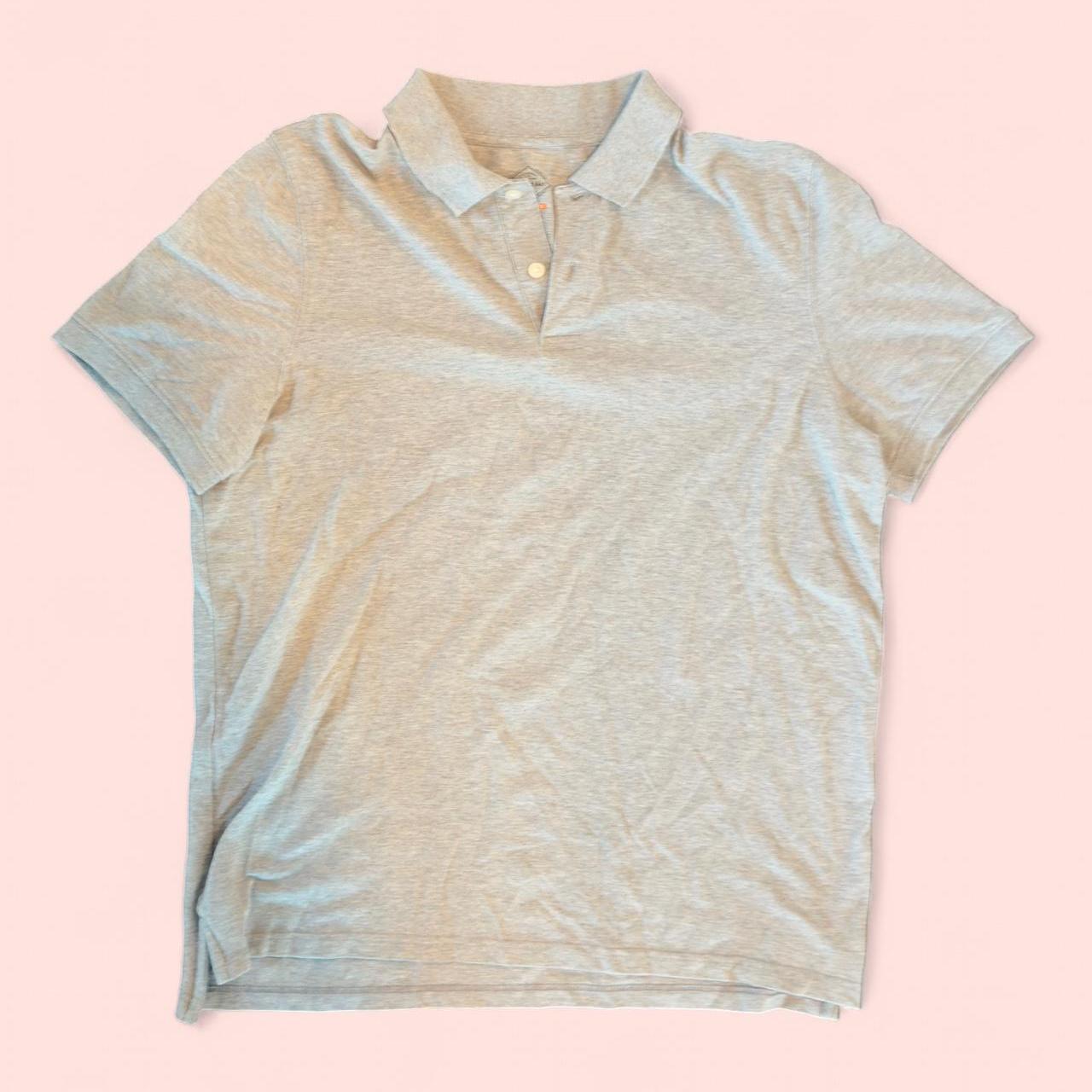 قمصان بولو رجالية رمادية كريمية اللون