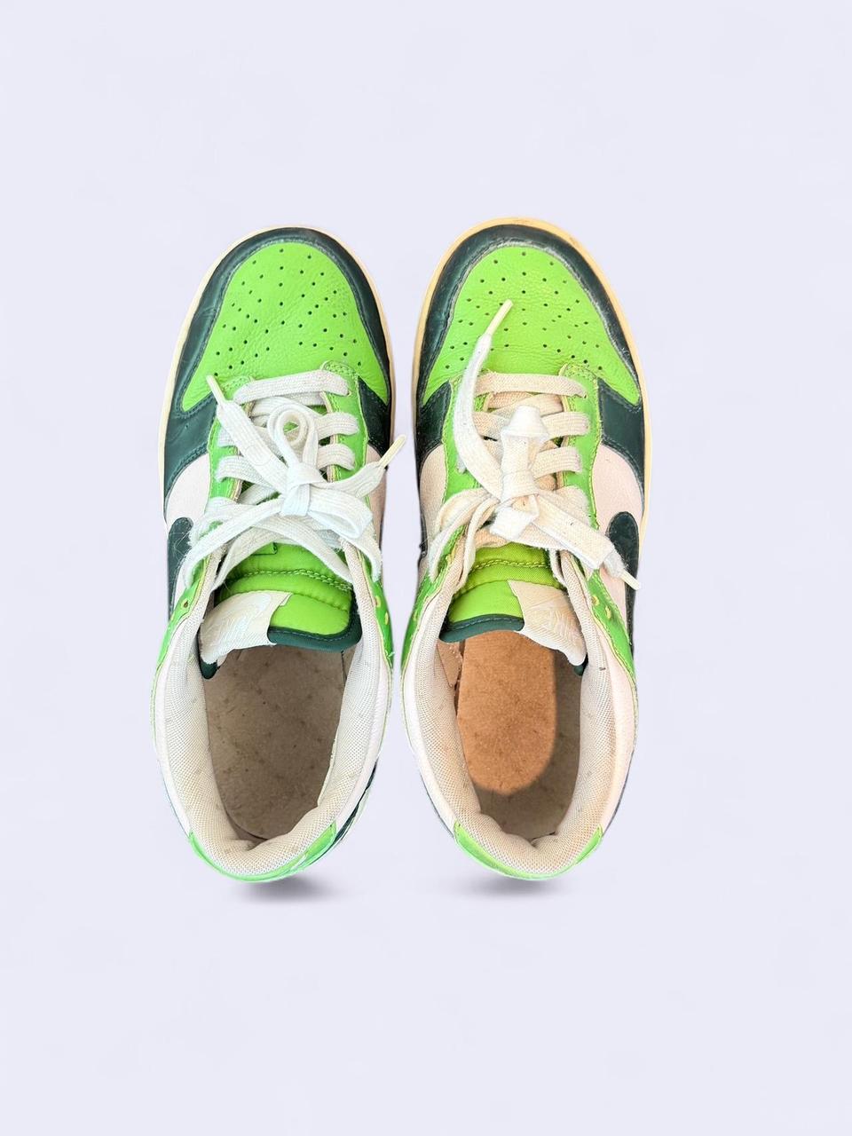 Nike Dunk Low Retro Green & White Sneakers