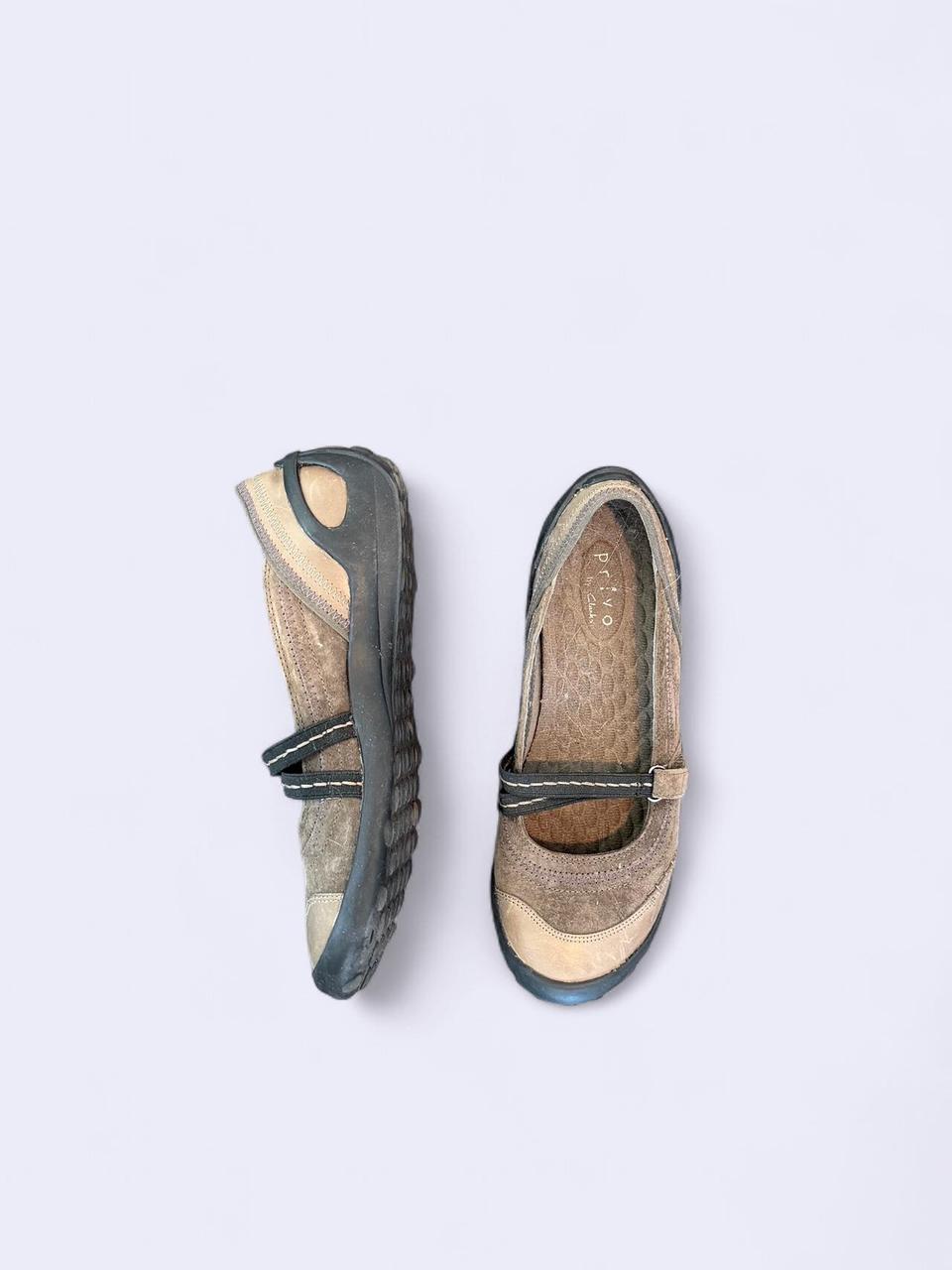Vintage Privo by Clarks Suede Mary Jane Flats