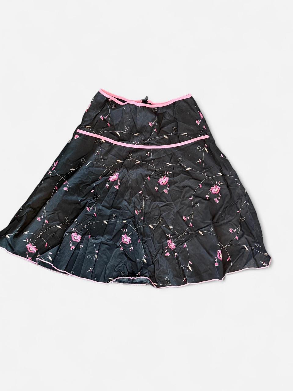 Y2K Black Floral Embroidered Skirt
