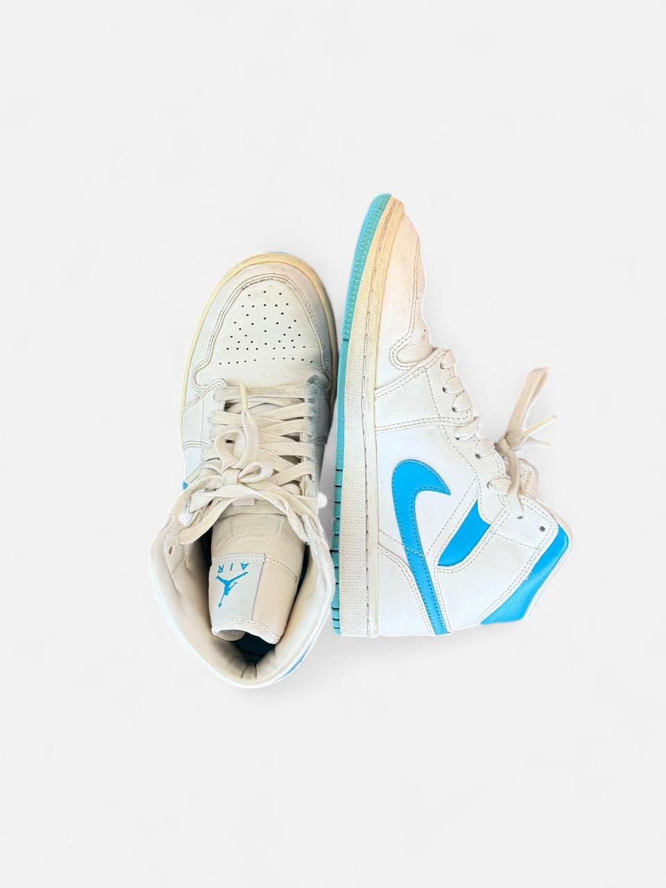 Air Jordan 1 Mid