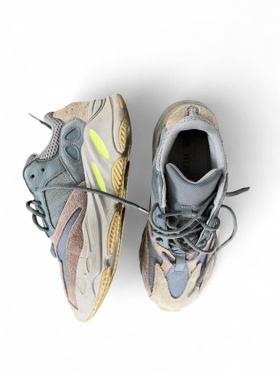Adidas Yeezy Boost 700 Mauve Colorway