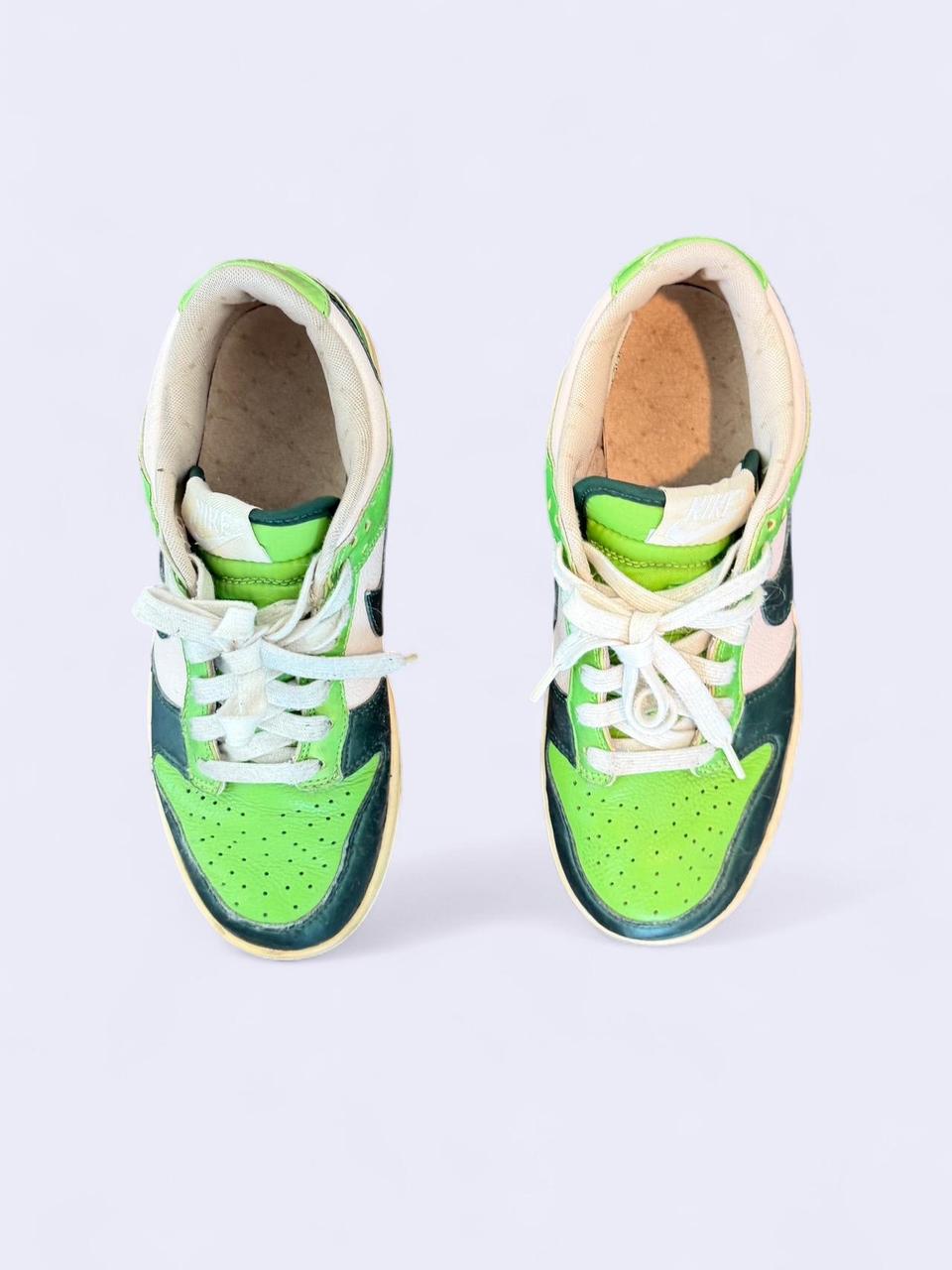 Nike Dunk Low Retro Green & White Sneakers