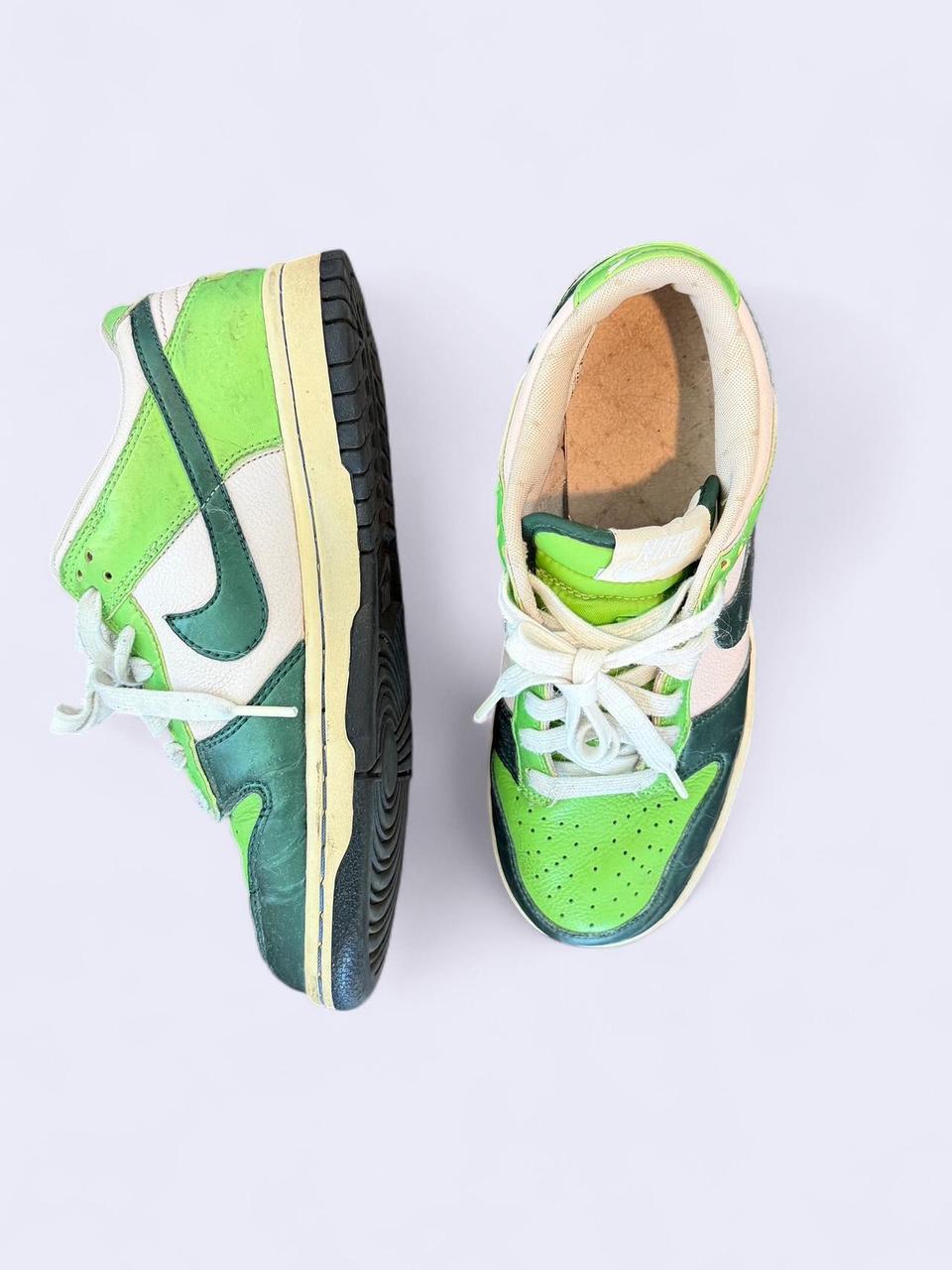 Nike Dunk Low Retro Green & White Sneakers