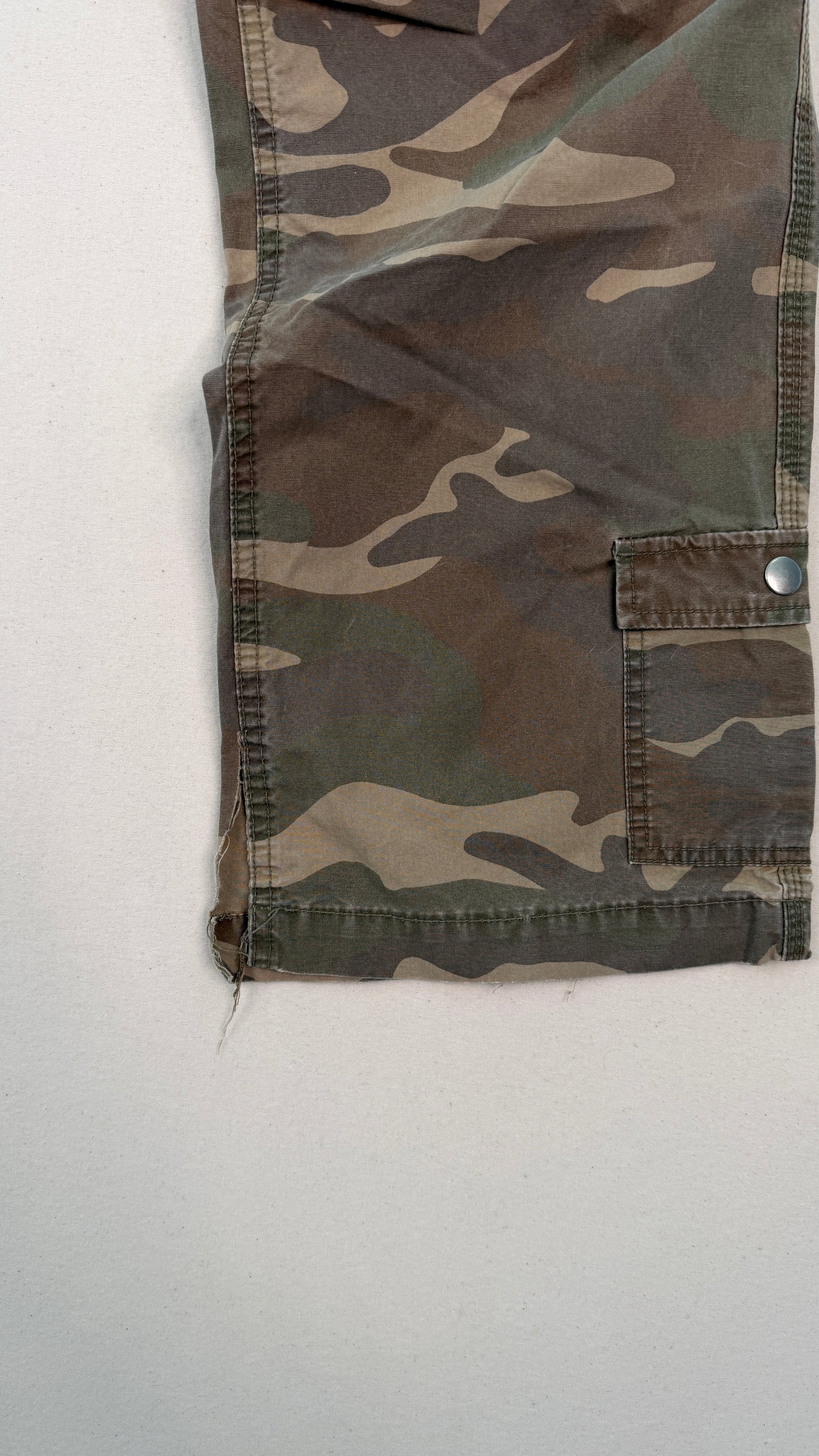 Vintage GAP Desert Camo Cargo Pants – Utility Fit