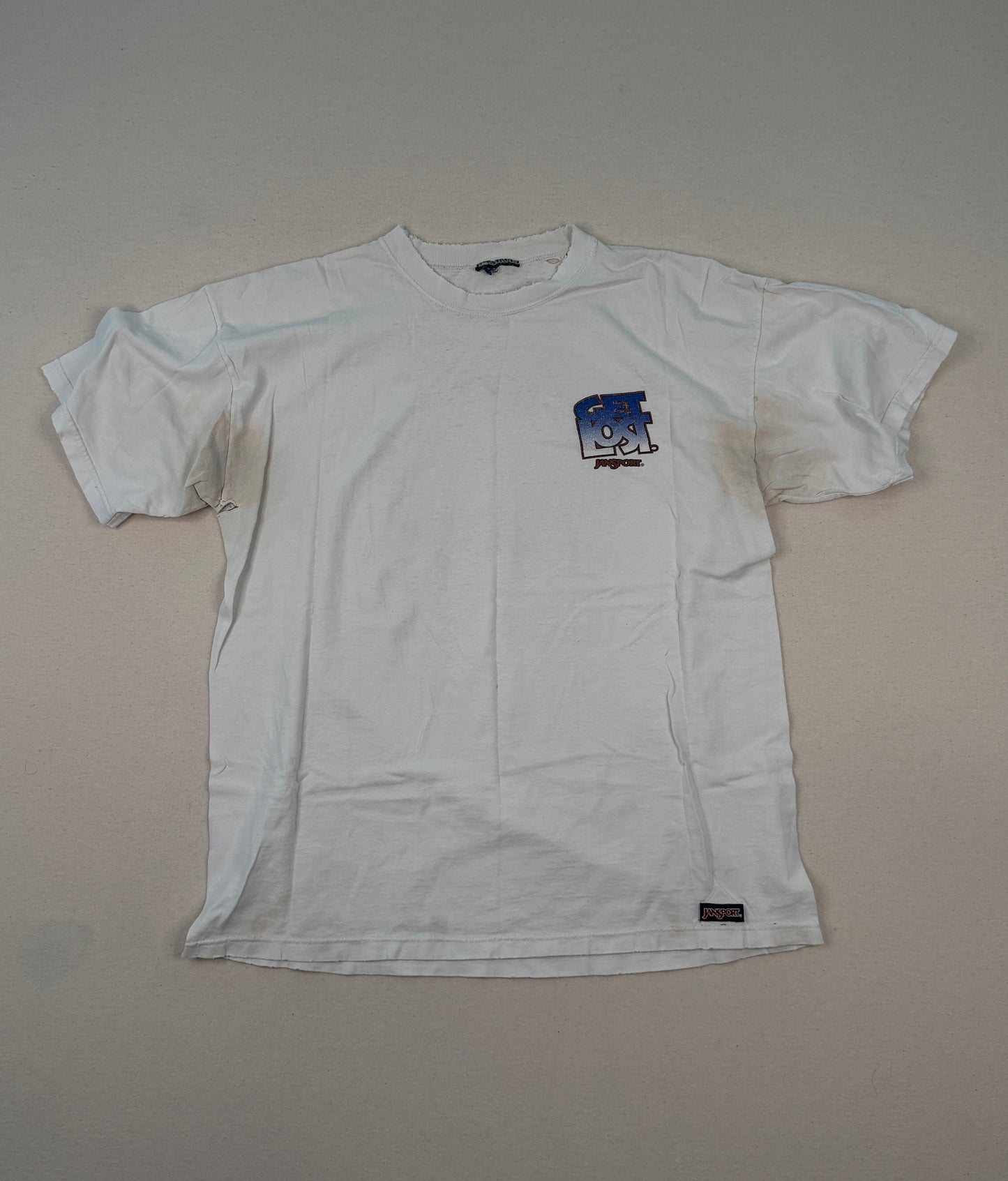 Vintage Graphic Logo White T-Shirt Y2K Streetwear Back Print Tee
