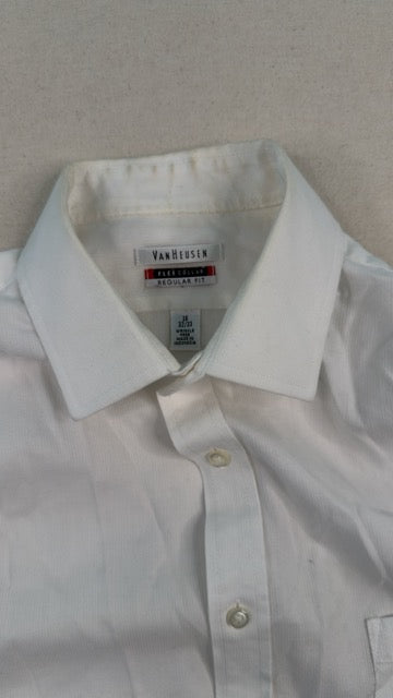 Vintage Van Heusen White Dress Shirt 16 32/33 | Classic Minimal Long Sleeve Button-Up
