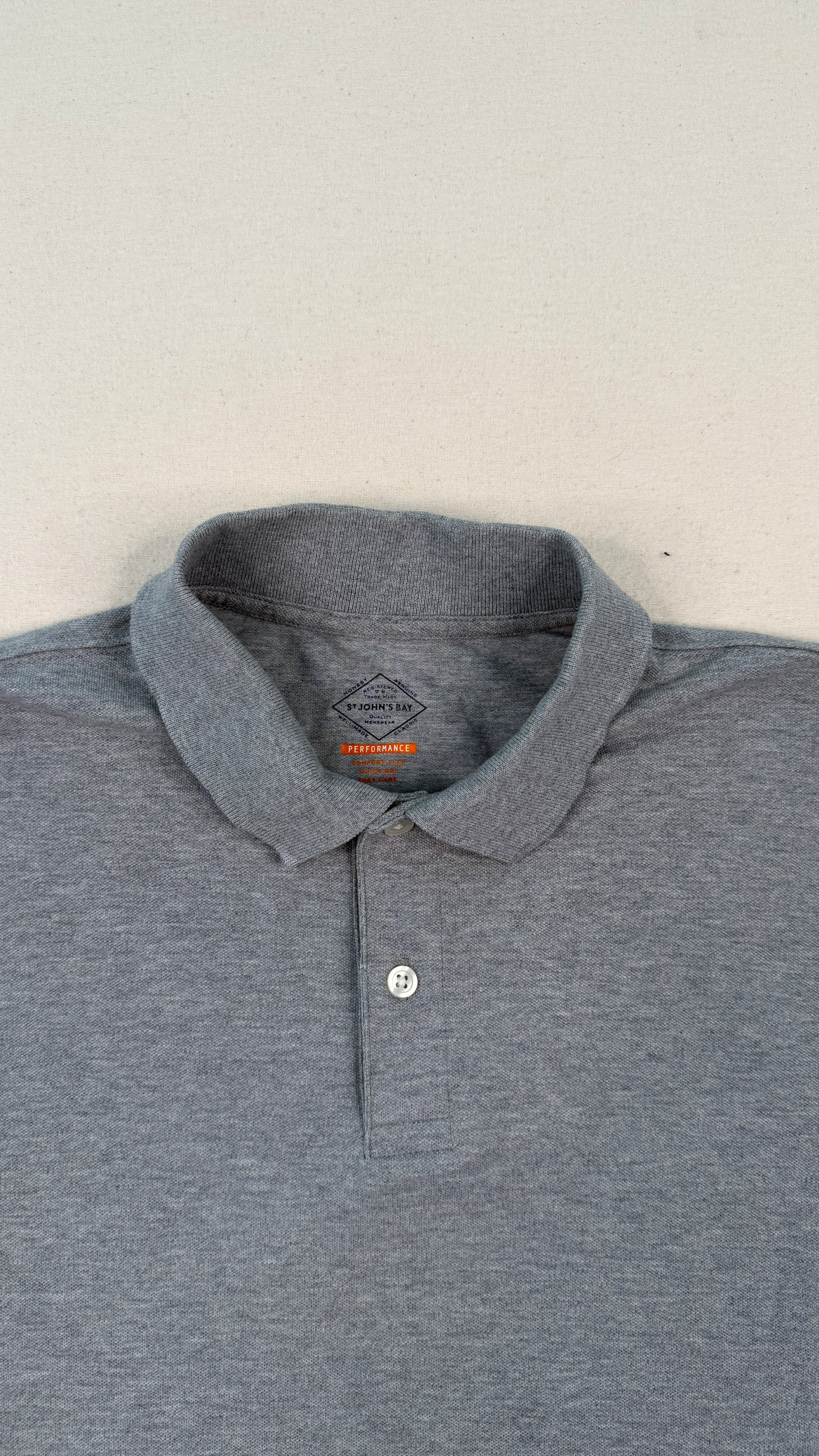 St. John’s Bay Performance Gray Polo Shirt Men’s Medium Minimal Golfcore Essential