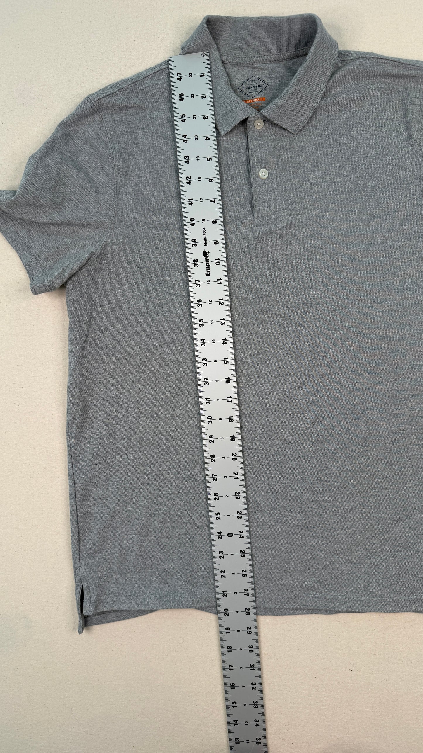 St. John’s Bay Performance Gray Polo Shirt Men’s Medium Minimal Golfcore Essential
