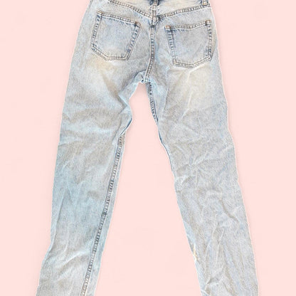 بنطلون جينز أزرق نسائي