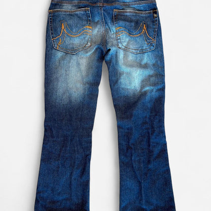 بنطلون جينز نسائي من DKNY باللون الأزرق الداكن