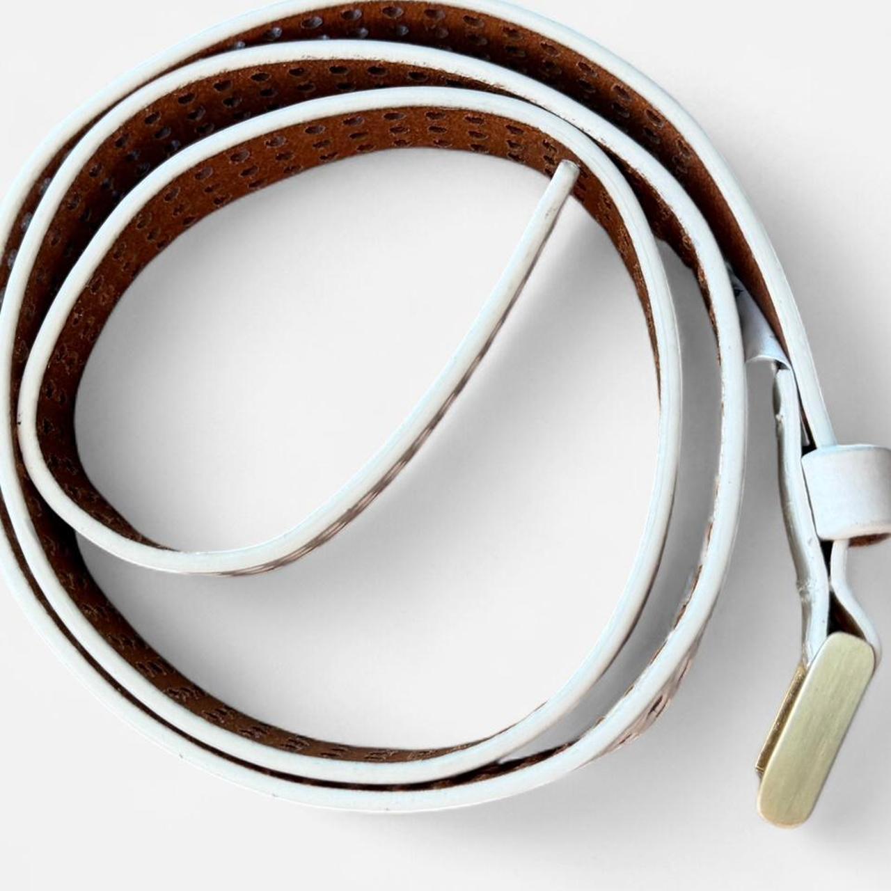 أحزمة نسائية بيضاء متعددة الألوان