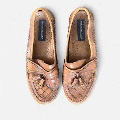 شباشب رجالية بنية اللون