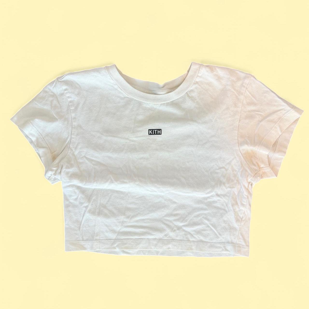 بلوزات قصيرة بيضاء كريمية اللون من كيث للنساء