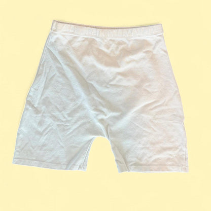 شورت نسائي أبيض كريمي من براندي ميلفيل