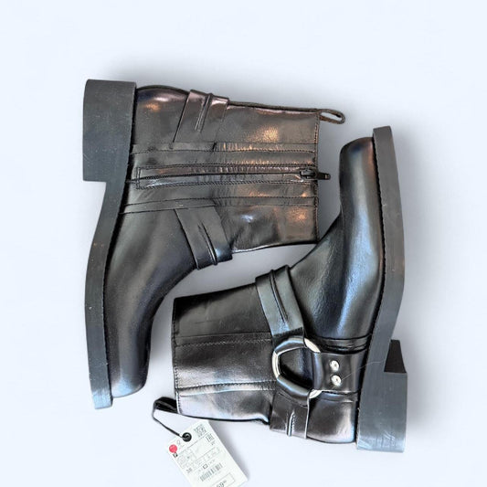 Zara Women's black Boots