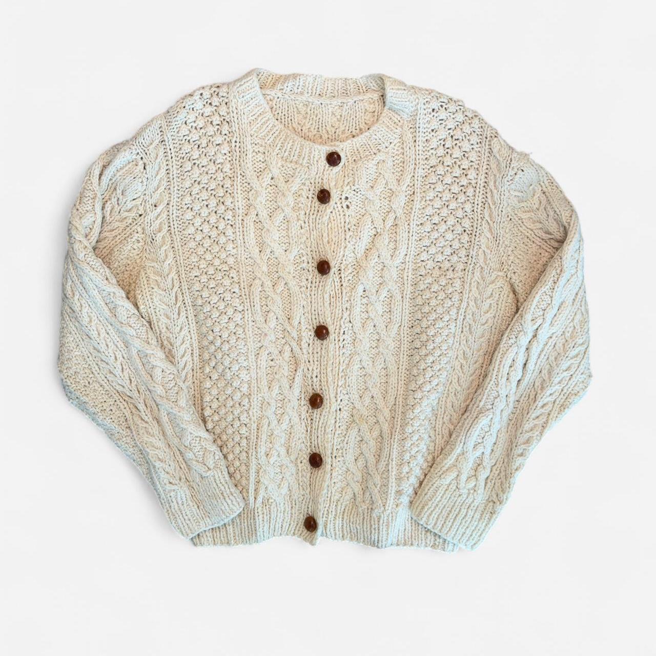 كارديجان نسائي بلون أبيض كريمي