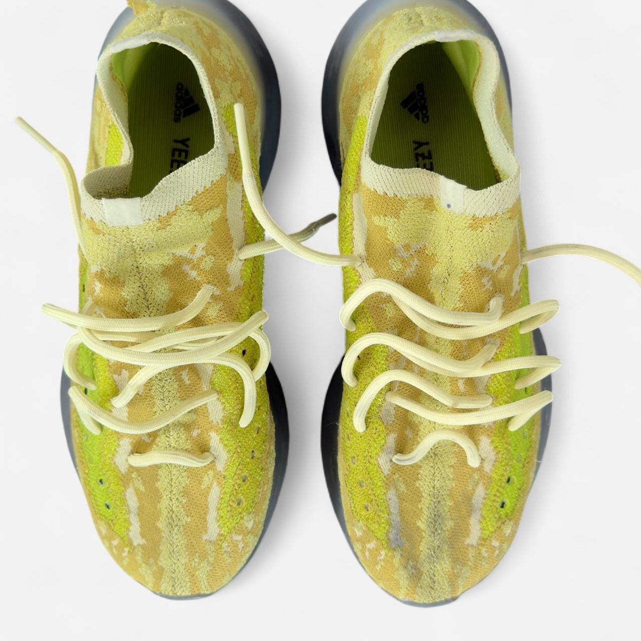Yeezy Men's yellow Trainers
