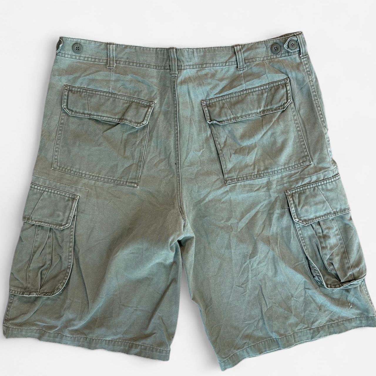 Steve & Barry's Men's green khaki Shorts