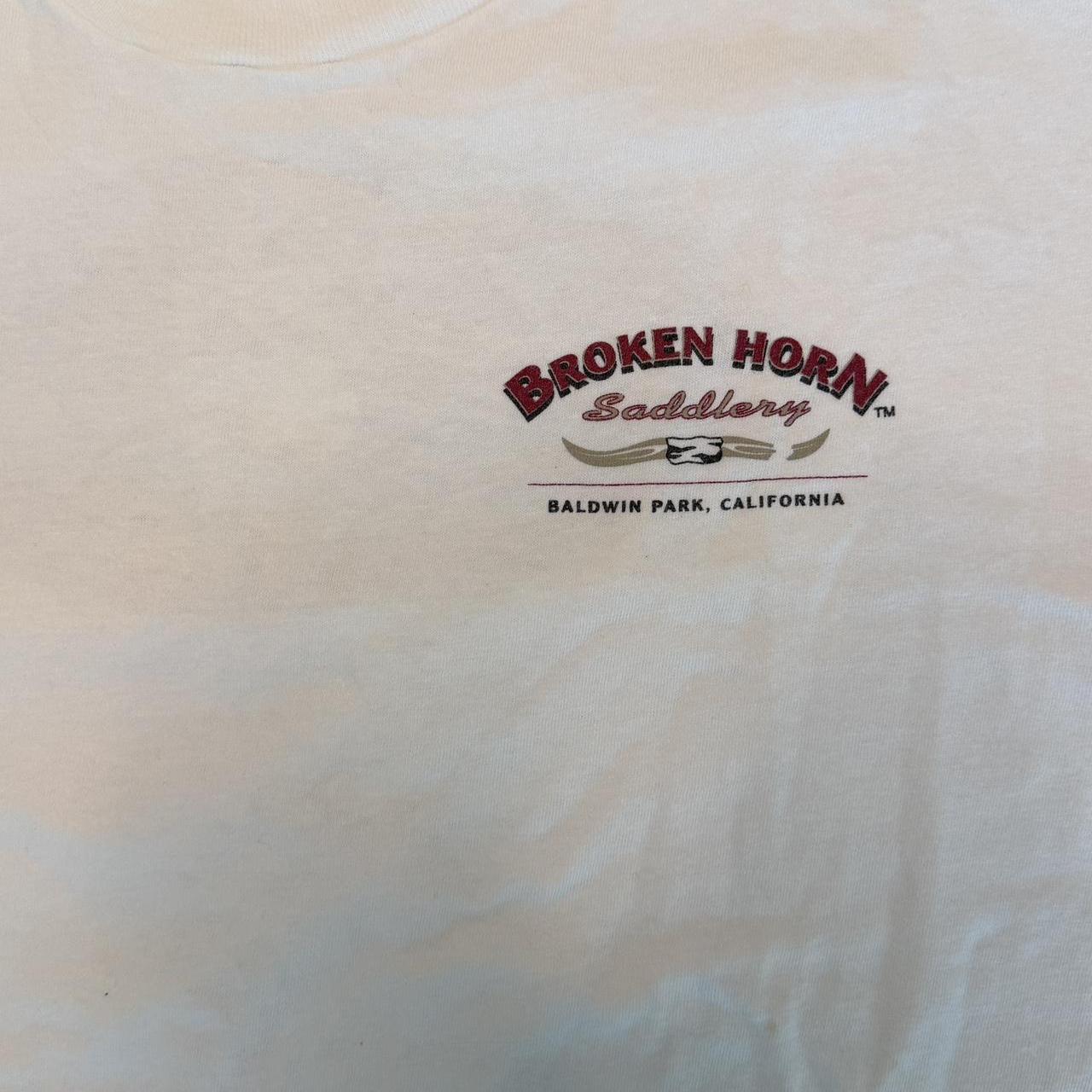 Men's white T-shirts