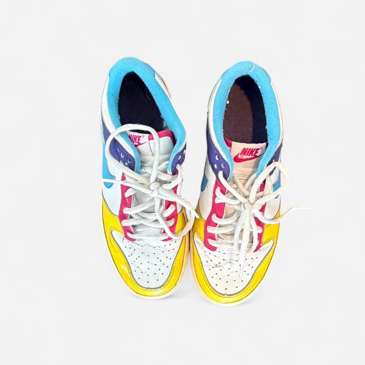 أحذية رياضية نسائية متعددة الاستخدامات من نايكي