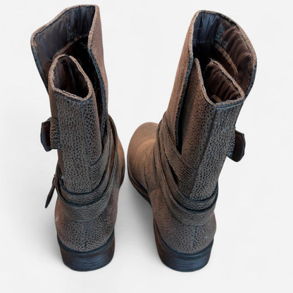 Rampage Women's brown black Boots