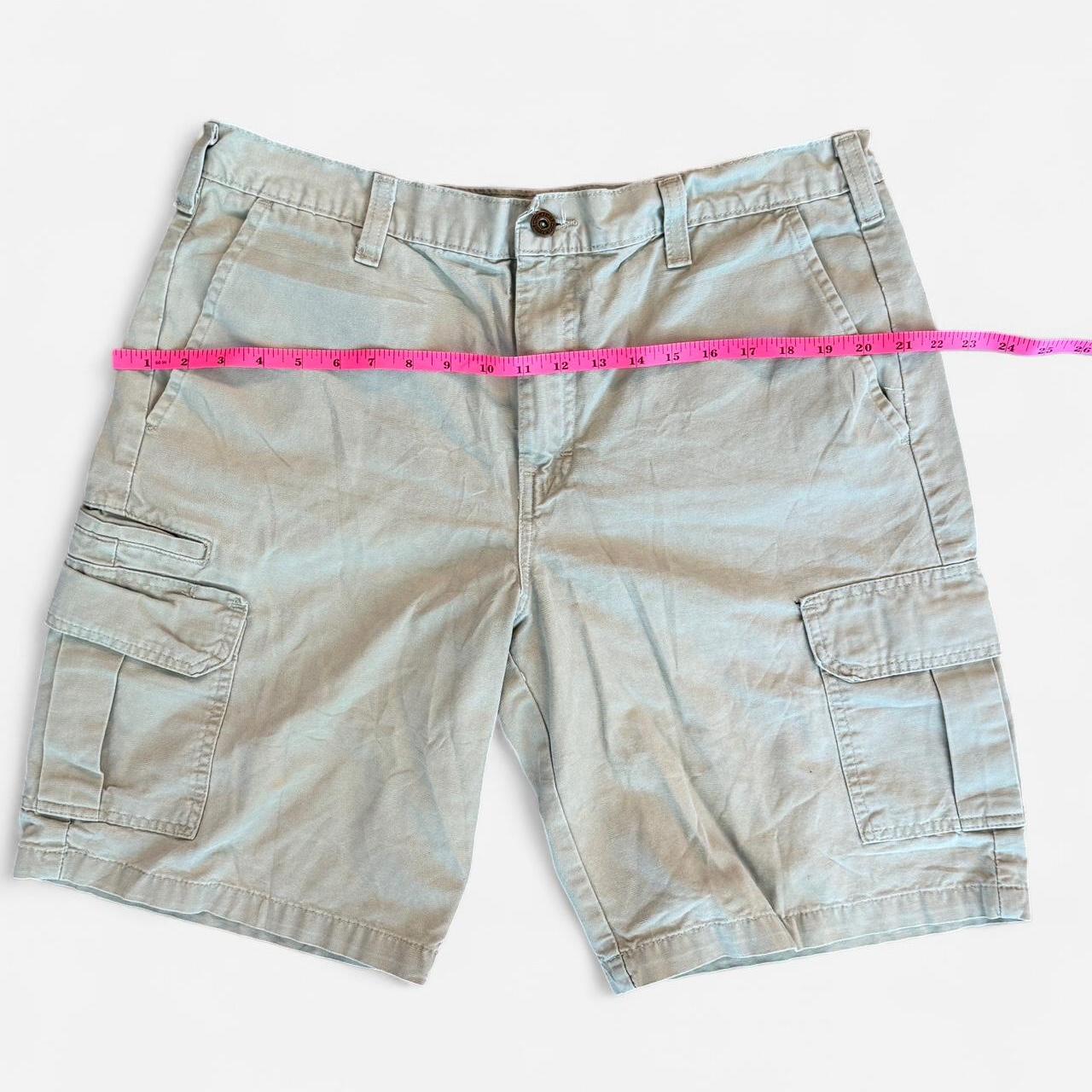 Dickies Men's tan cream Shorts