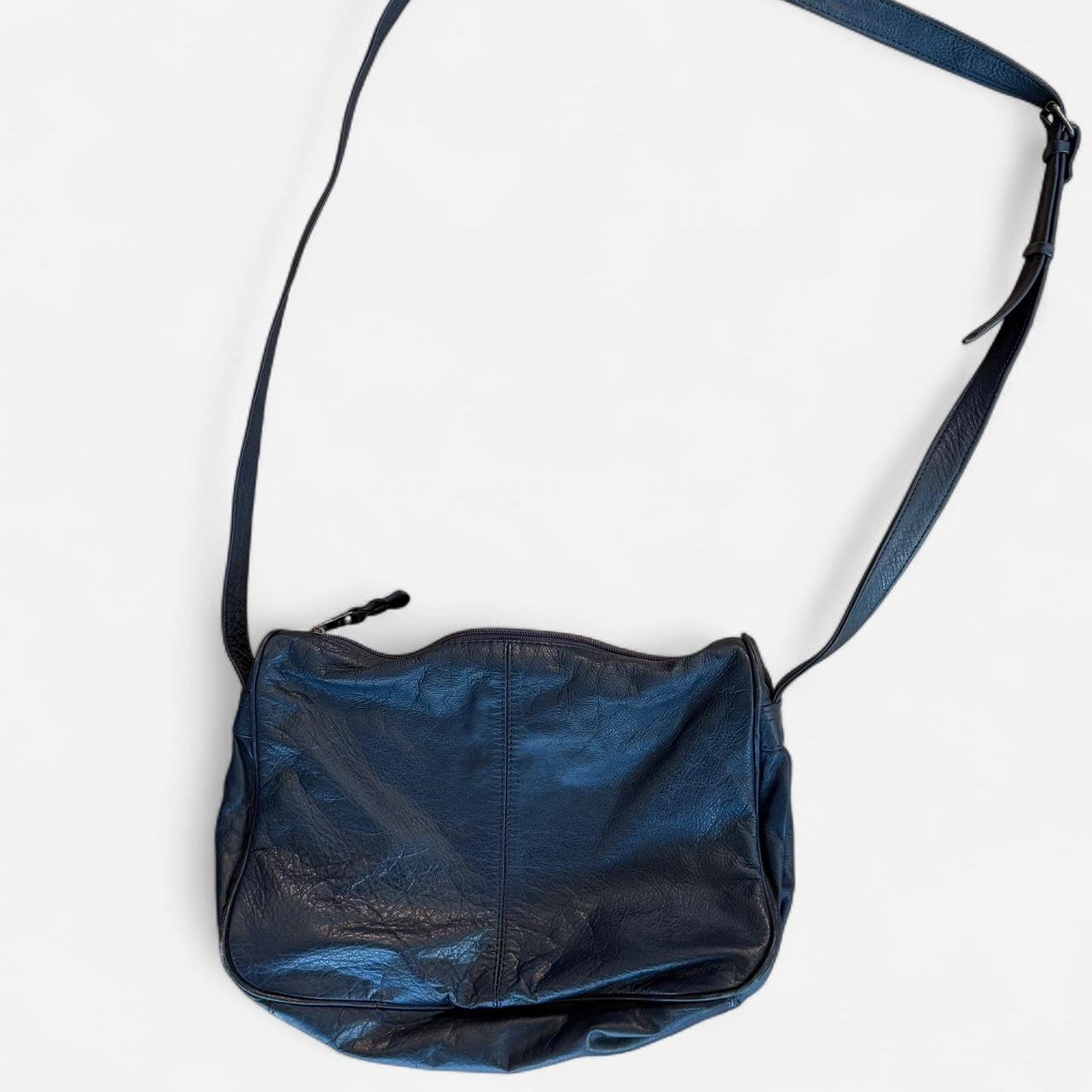 Women's black navy Bags