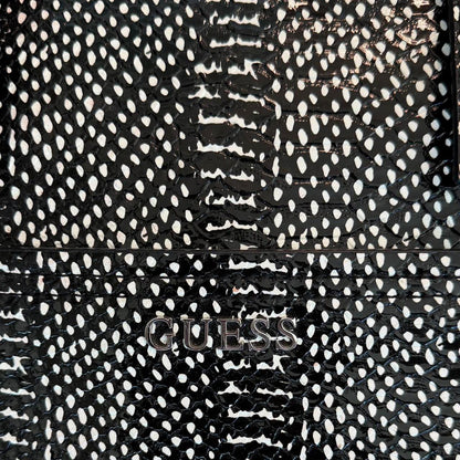 حقائب نسائية سوداء متعددة الألوان من Guess