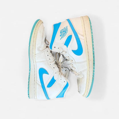 Nike Women's white multi Trainers