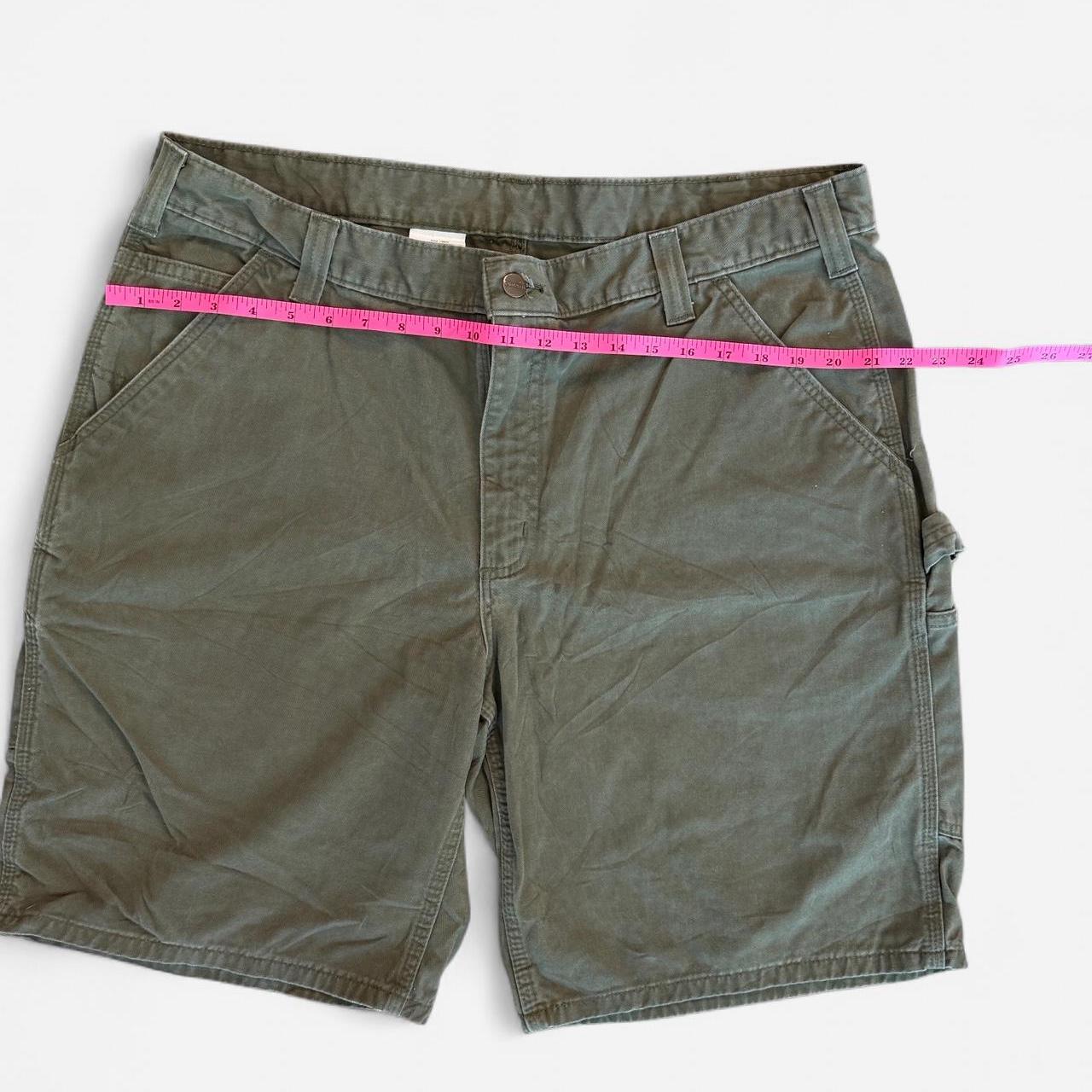 Carhartt Men's green khaki Shorts