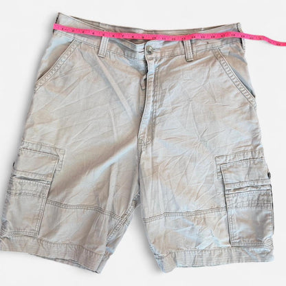 Levi's Men's tan cream Shorts