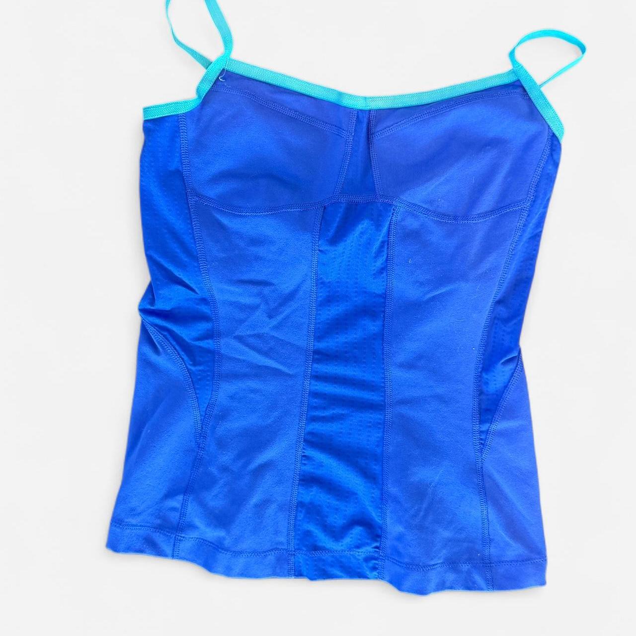 سترات نسائية زرقاء من ذا نورث فيس