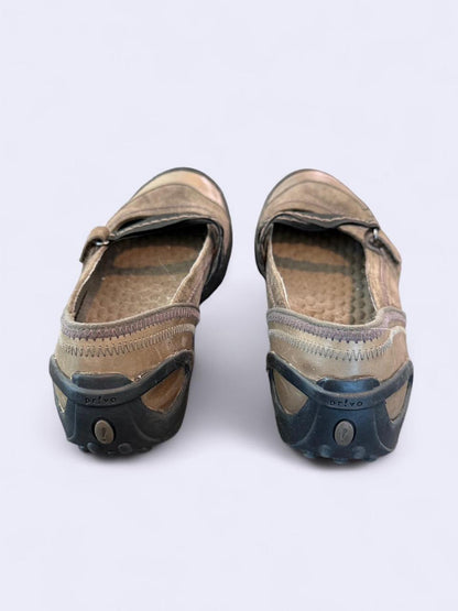 Vintage Privo by Clarks Suede Mary Jane Flats