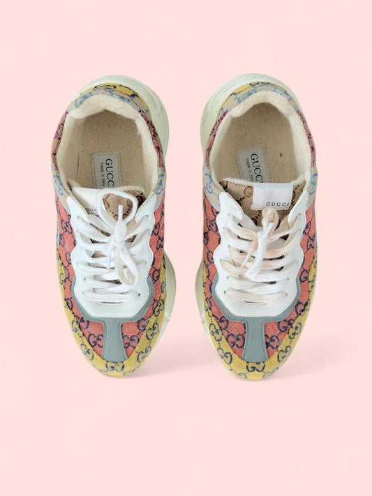 Gucci Screener GG Supreme Canvas Sneakers