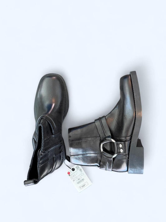 ZARA Black Leather Ankle Boots