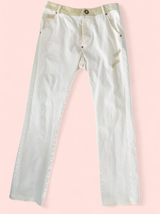 Early 2000s Y2K-style cream utility pants