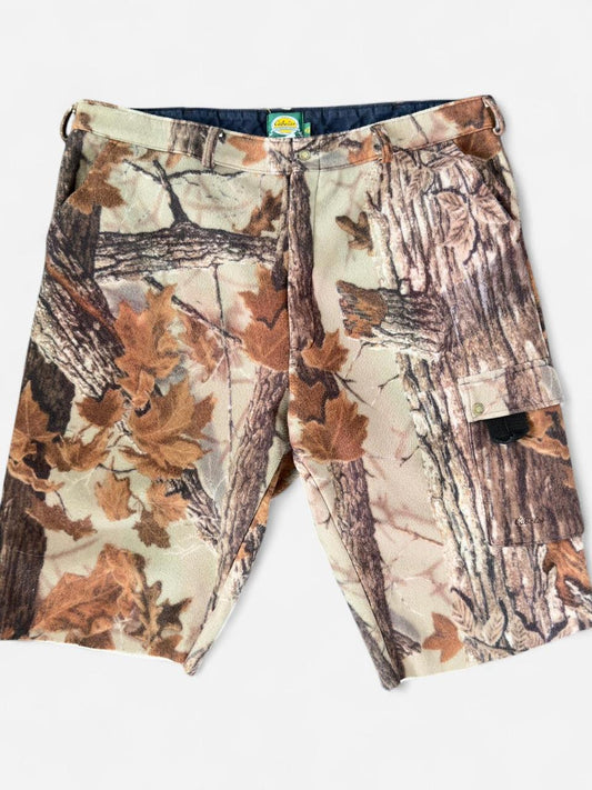 Vintage Cabela’s Camo Fleece Shorts