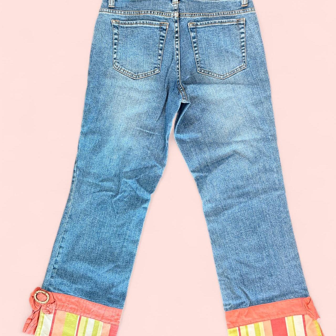 بنطلون جينز أزرق نسائي