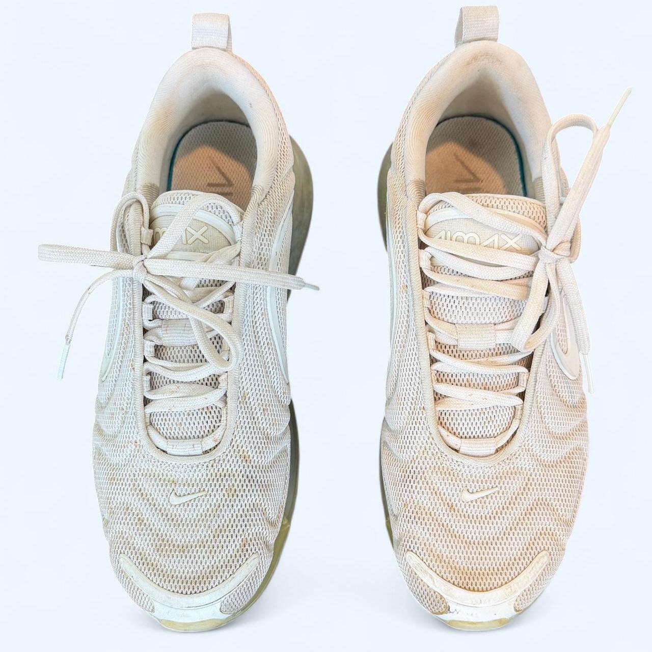 Nike Women's white cream Trainers