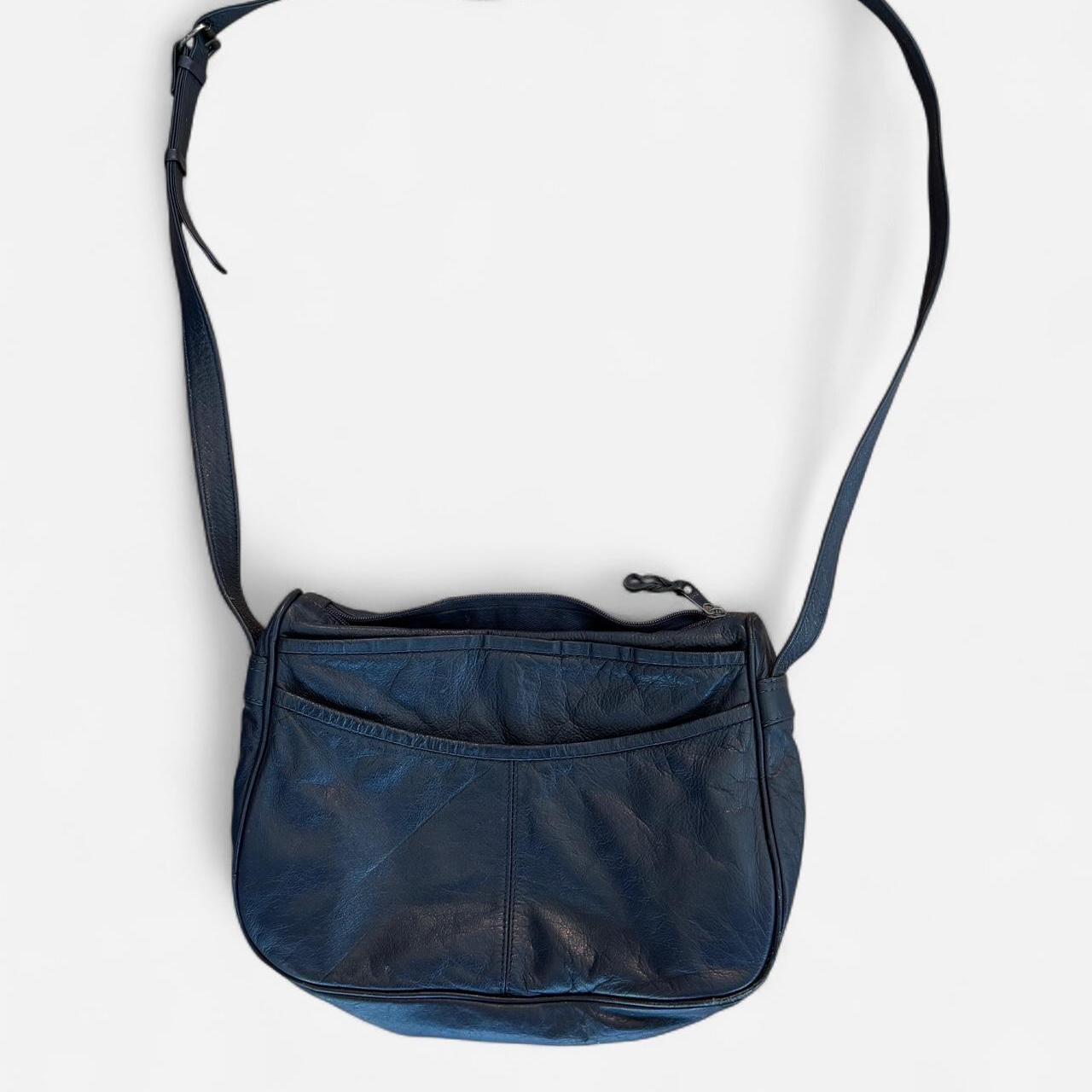 Women's black navy Bags