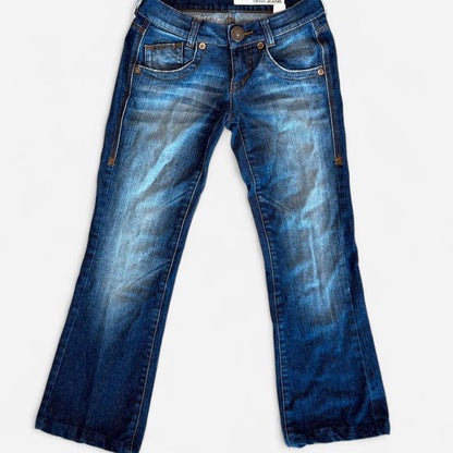 بنطلون جينز نسائي من DKNY باللون الأزرق الداكن