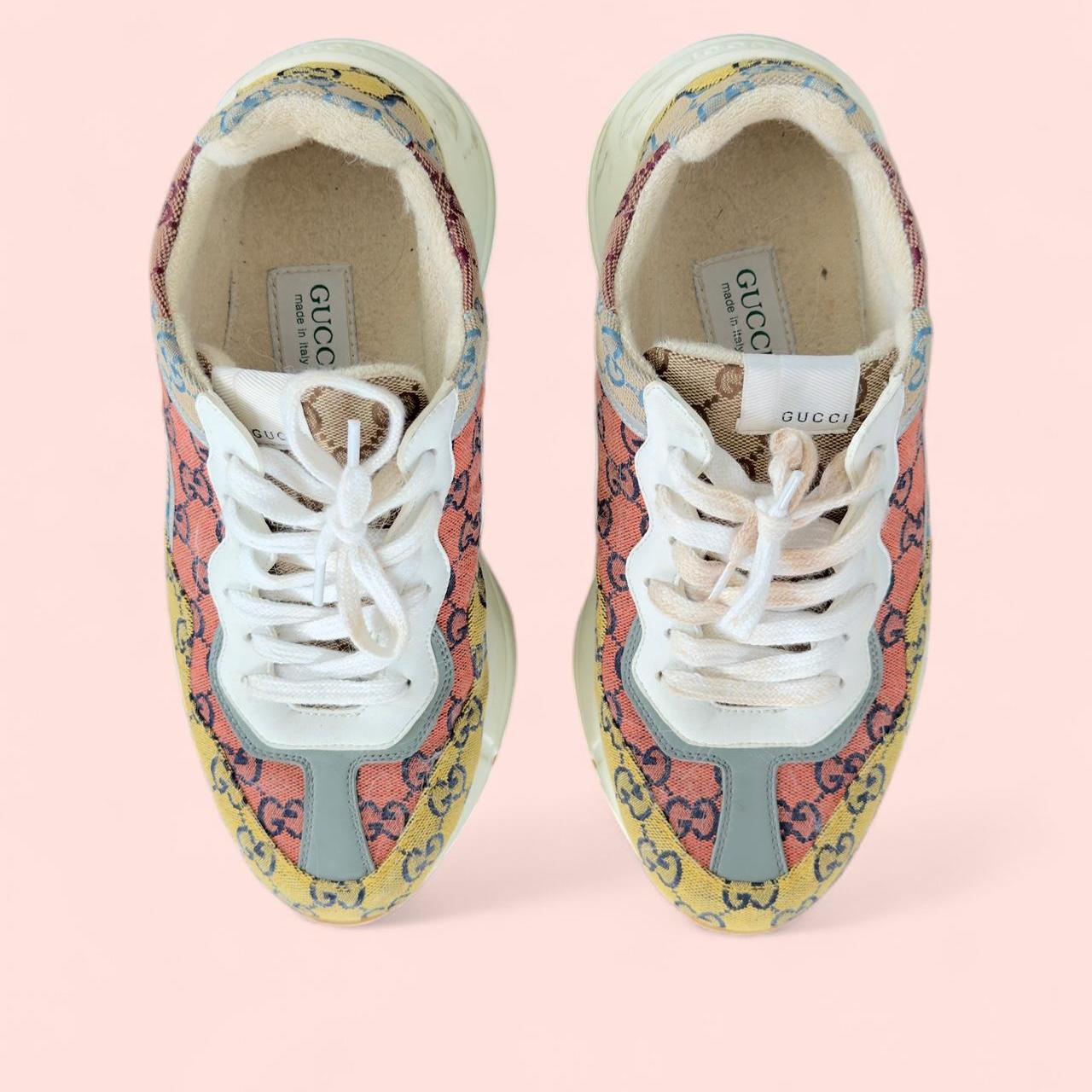 أحذية رياضية متعددة الألوان من غوتشي للرجال