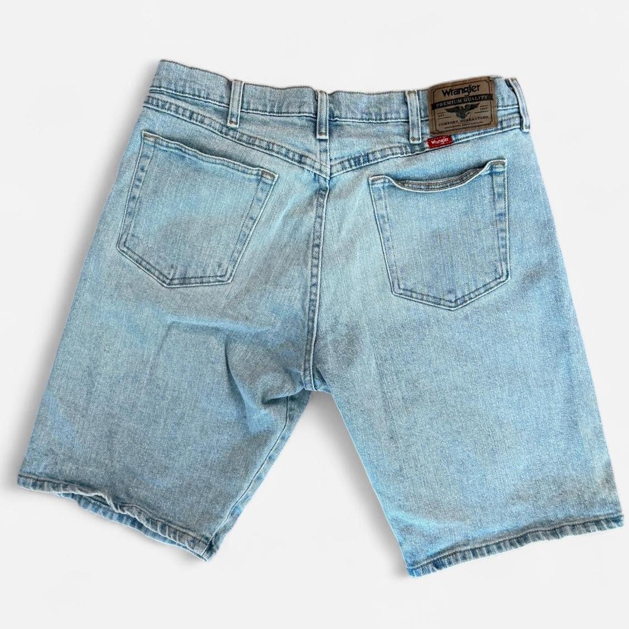 Wrangler Men's blue Shorts