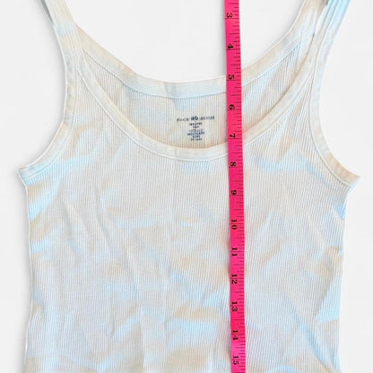 سترات نسائية بيضاء كريمية من براندي ميلفيل