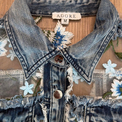 معاطف نسائية زرقاء من أدور مي