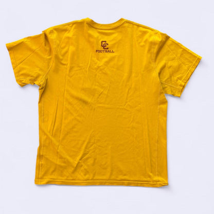 تيشيرتات نايكي رجالية باللون الذهبي الأصفر